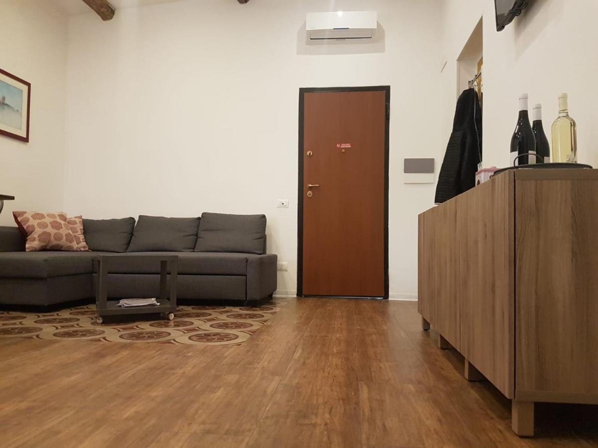 Sat Appartamenti Locazioni Turistiche Brevi-G&P Holiday Home Trapani Exterior foto