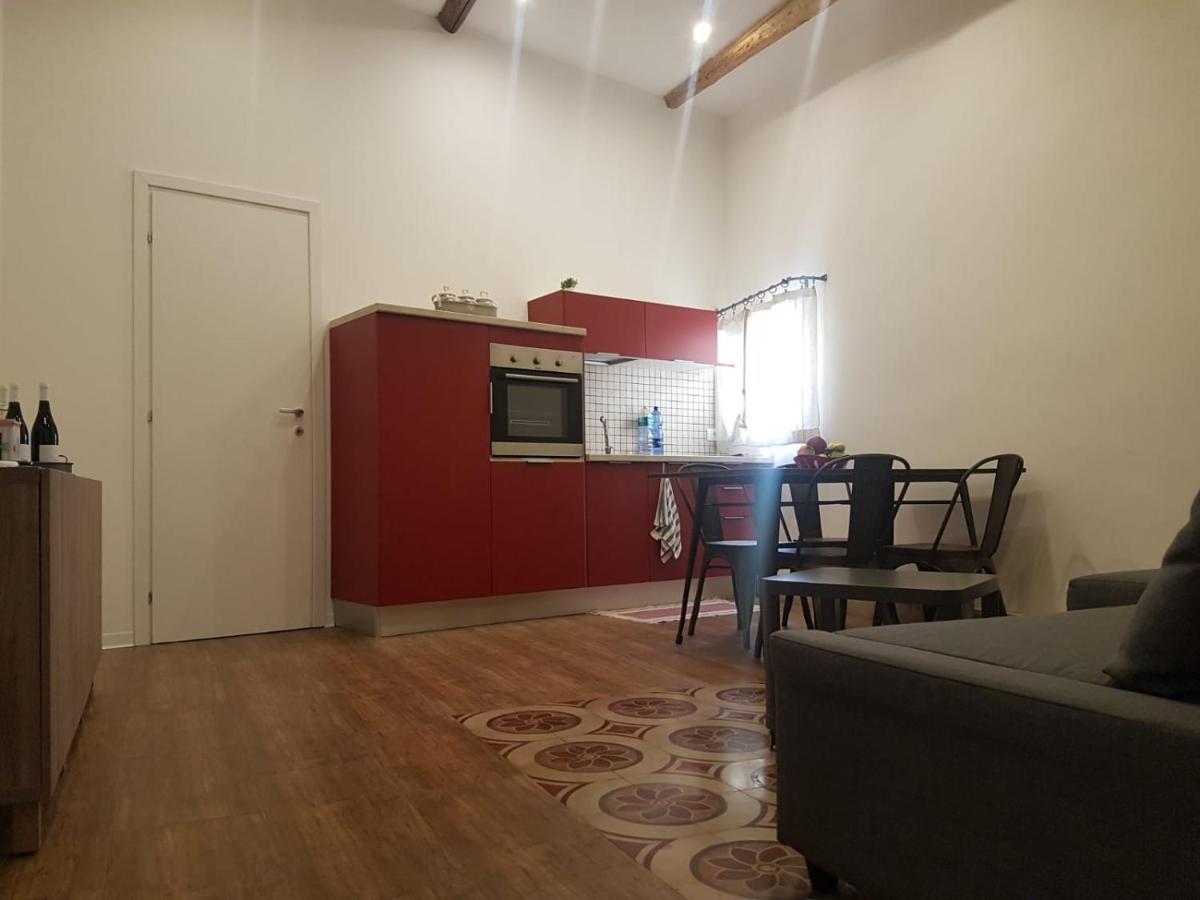 Sat Appartamenti Locazioni Turistiche Brevi-G&P Holiday Home Trapani Exterior foto