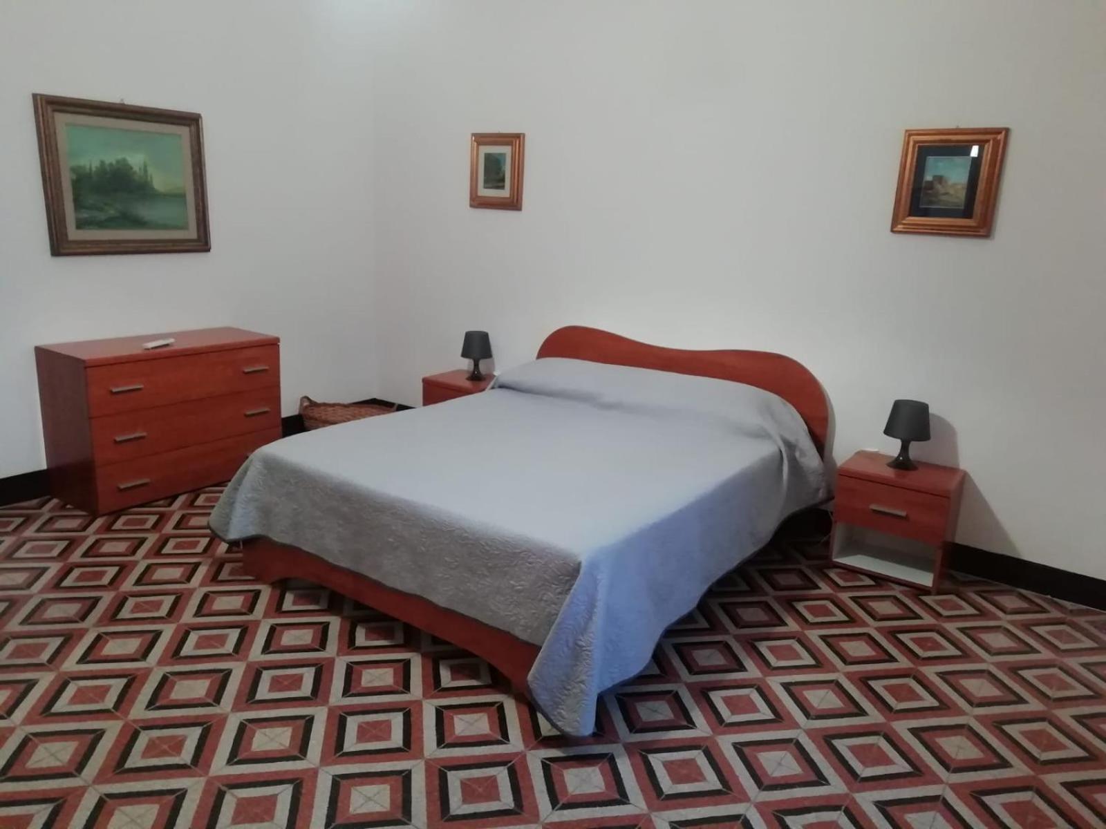 Sat Appartamenti Locazioni Turistiche Brevi-G&P Holiday Home Trapani Exterior foto