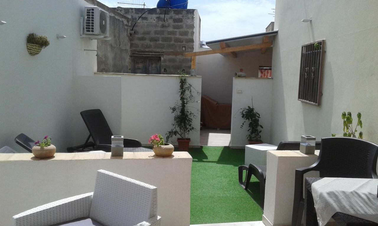 Sat Appartamenti Locazioni Turistiche Brevi-G&P Holiday Home Trapani Exterior foto